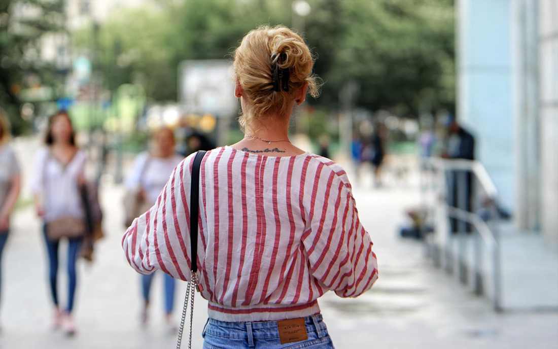Biquíni Liso com Tassel na Amarração - Ayres